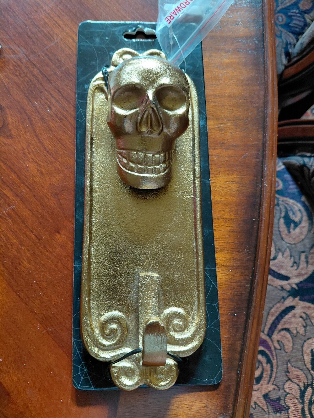 New Gold Brass Skull Wall Hook Halloween - Picture 1 of 6